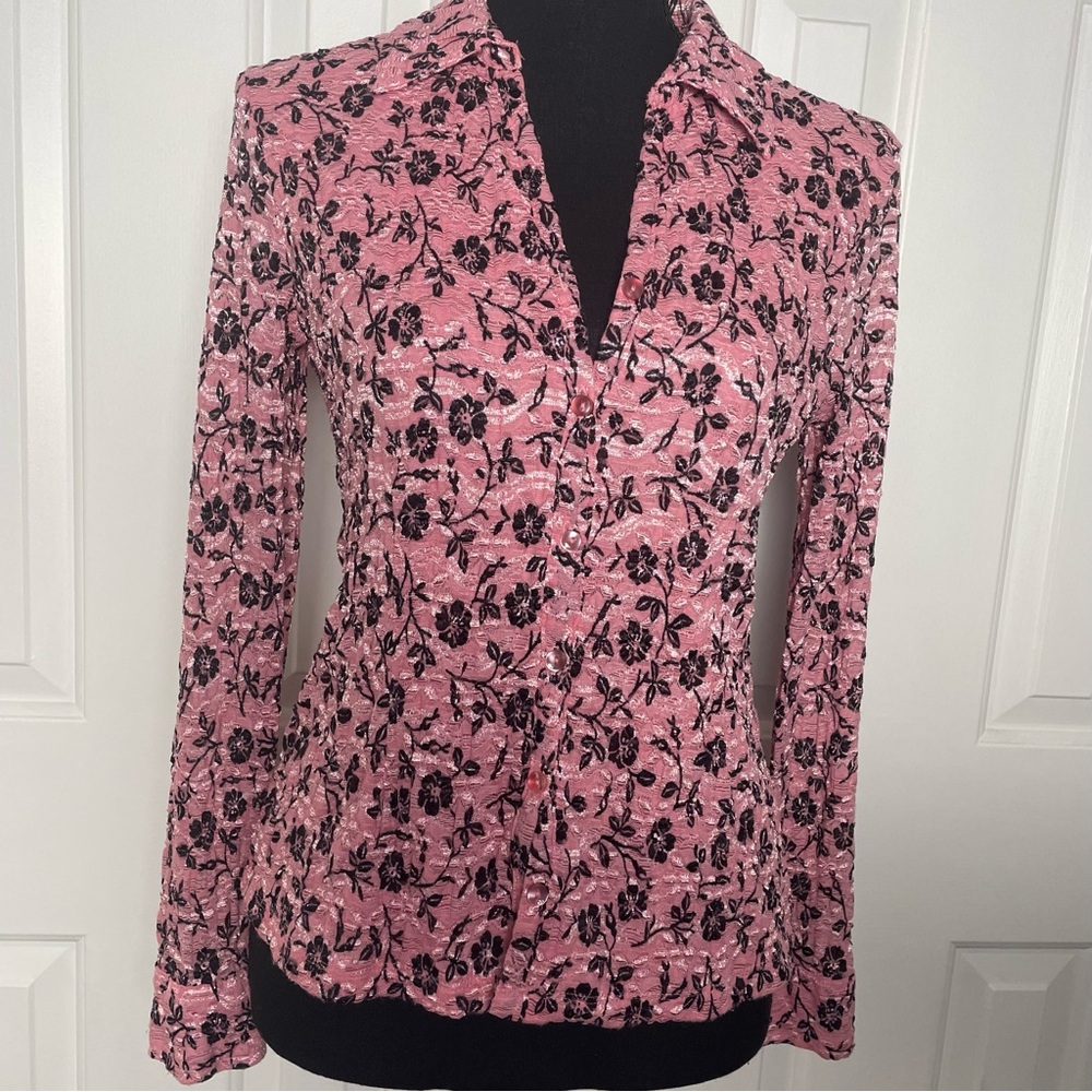 Pink Floral Long-Sleeve V-Neck button up